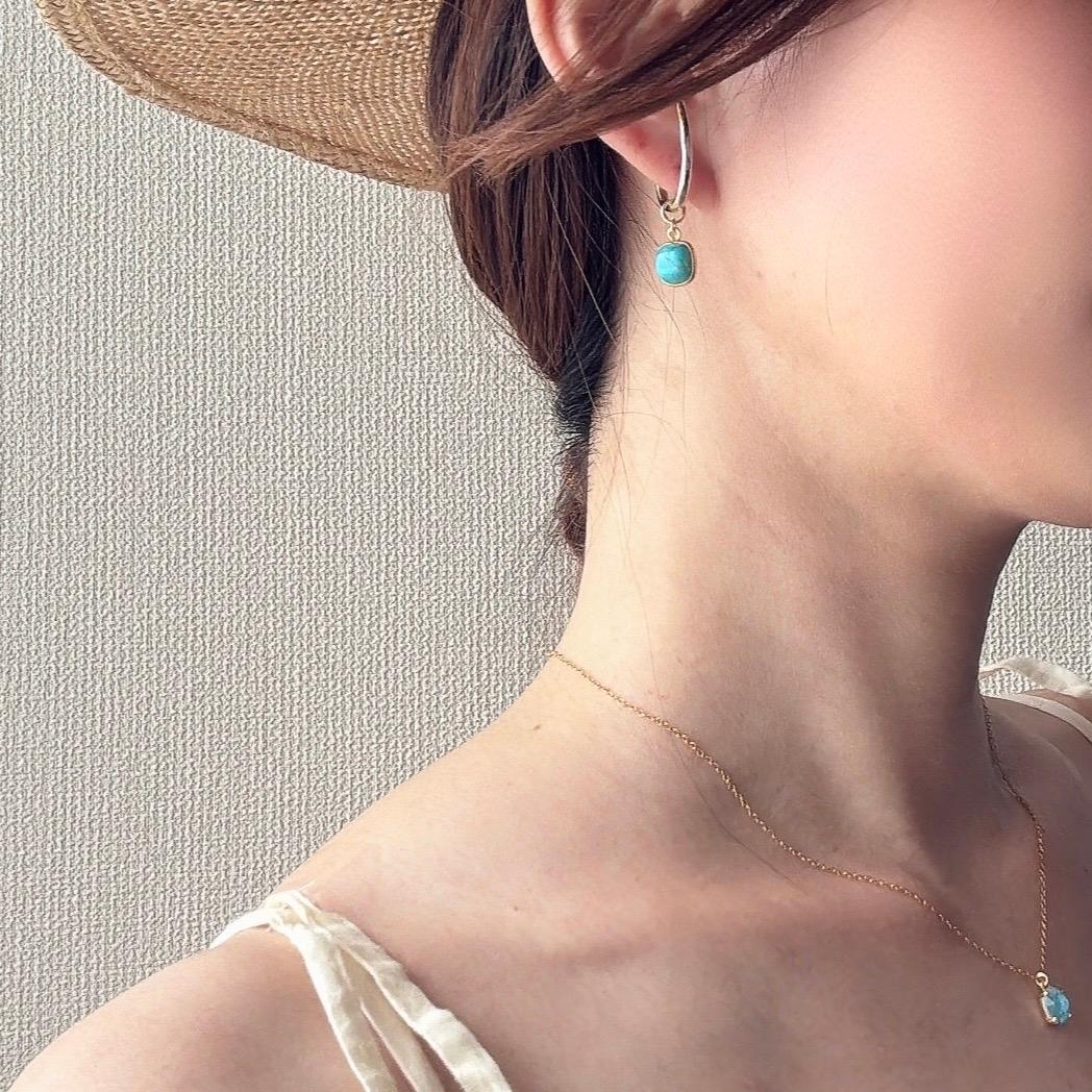 ◆太陽に映えるターコイズチャーム　イヤーカフ　ピアス | 2枚目