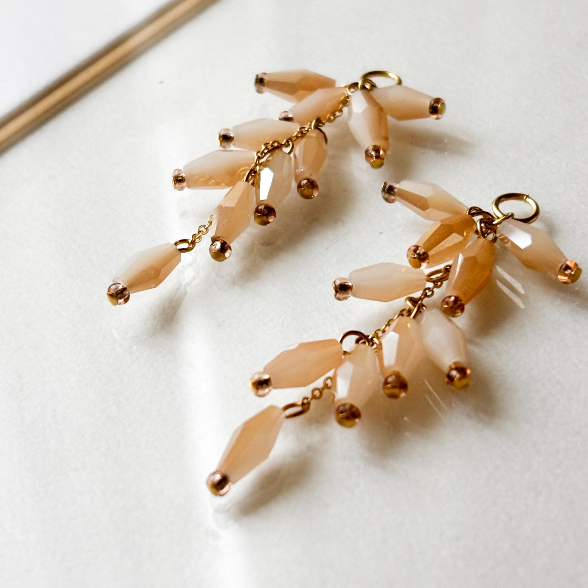 花咲くカンパネラ・ヒヤシンスチャーム 春アクセサリー|イヤーカフ・フープピアス用 | 2枚目