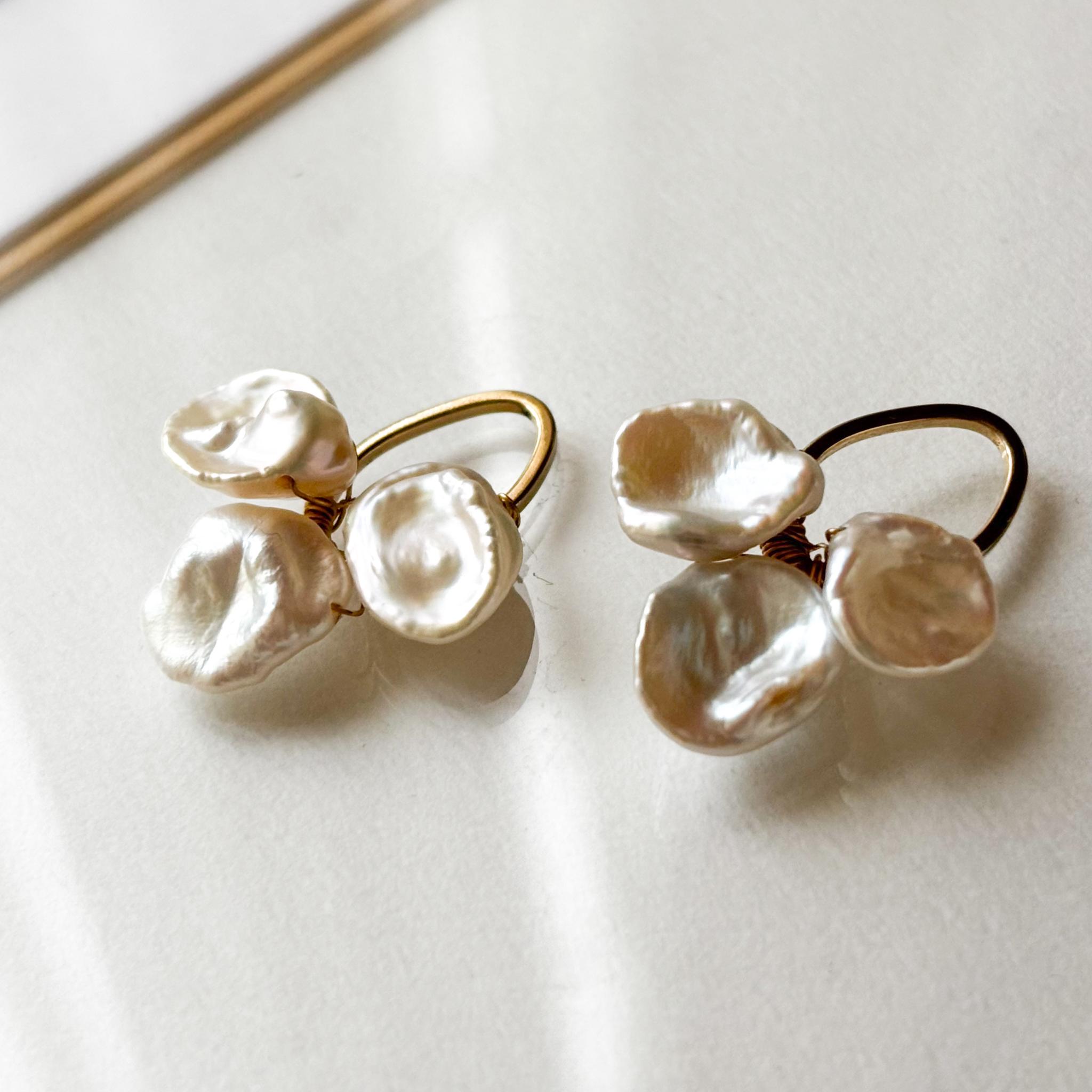 花びら淡水パールのフラワーチャーム |花びらパールアクセサリー|イヤーカフ・フープピアス用 | 5枚目